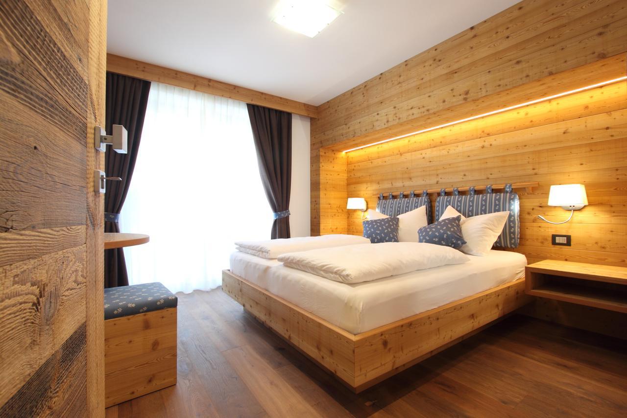 Dolomites B&B - Suites, Apartments And Spa Тезеро Екстер'єр фото